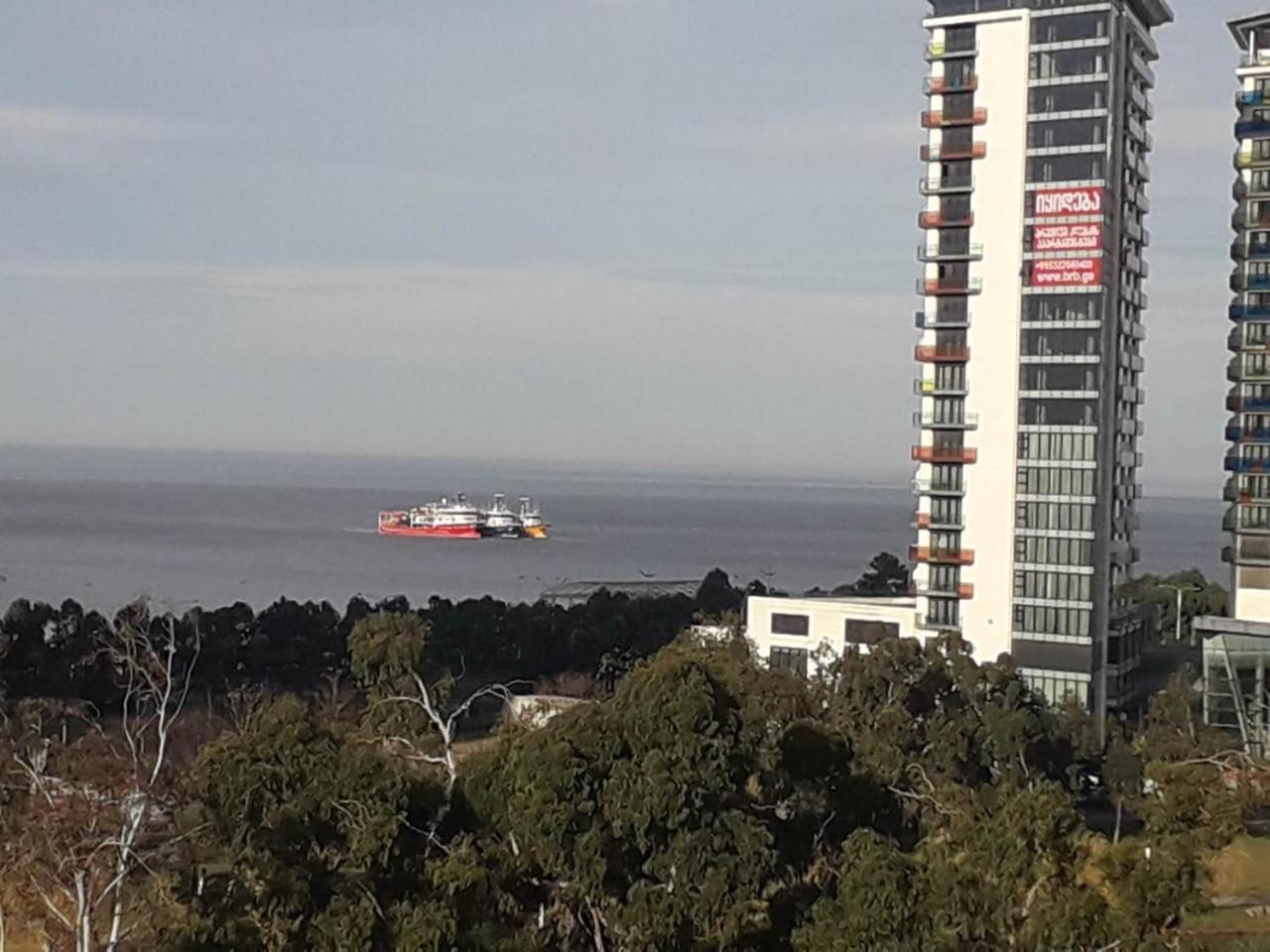 Apartament With Sea View Daire Batum Dış mekan fotoğraf