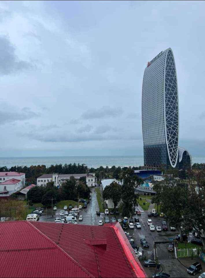 Apartament With Sea View Daire Batum Dış mekan fotoğraf