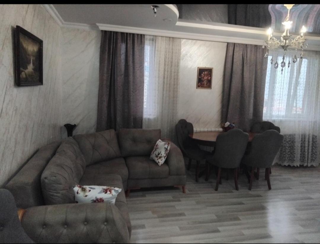 Apartament With Sea View Daire Batum Dış mekan fotoğraf